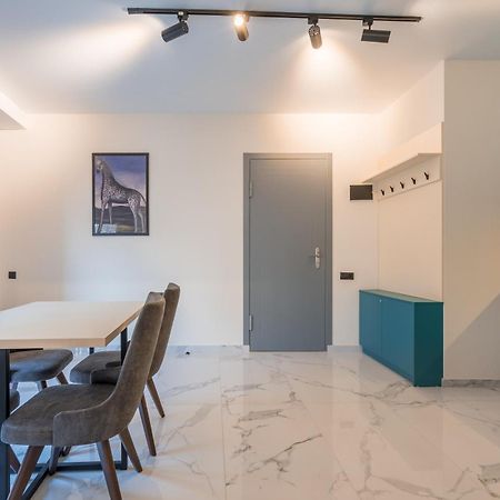Luxury X By Umbrella Aparthotel Τυφλίδα Εξωτερικό φωτογραφία